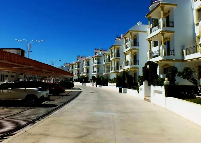 Luxury Hills Szálloda Sarm es-Sejk