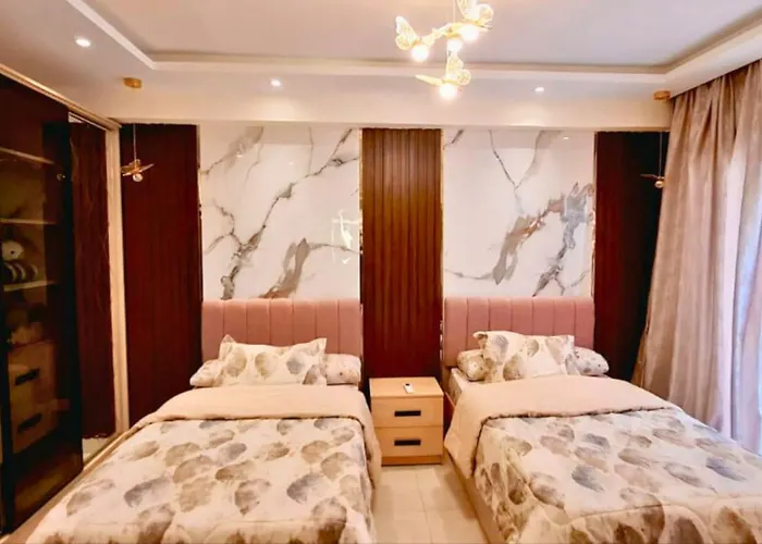 Szálloda Luxury Hills 4*
